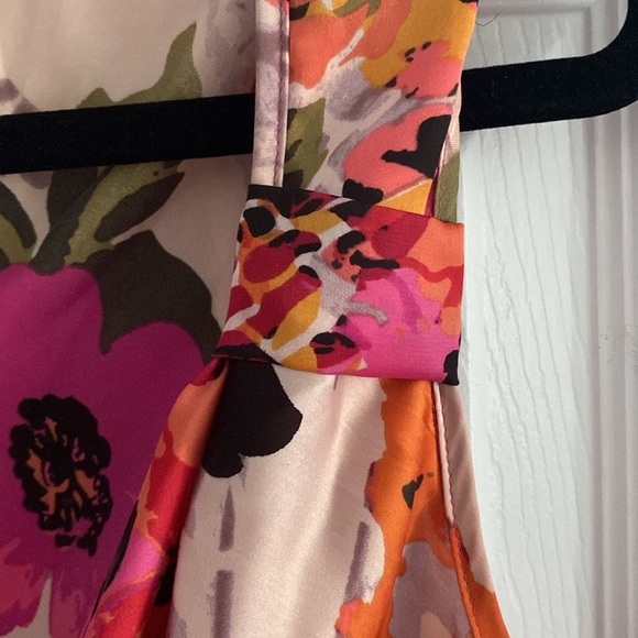 Silky-feeling Tank-14W - Picture 5 of 12